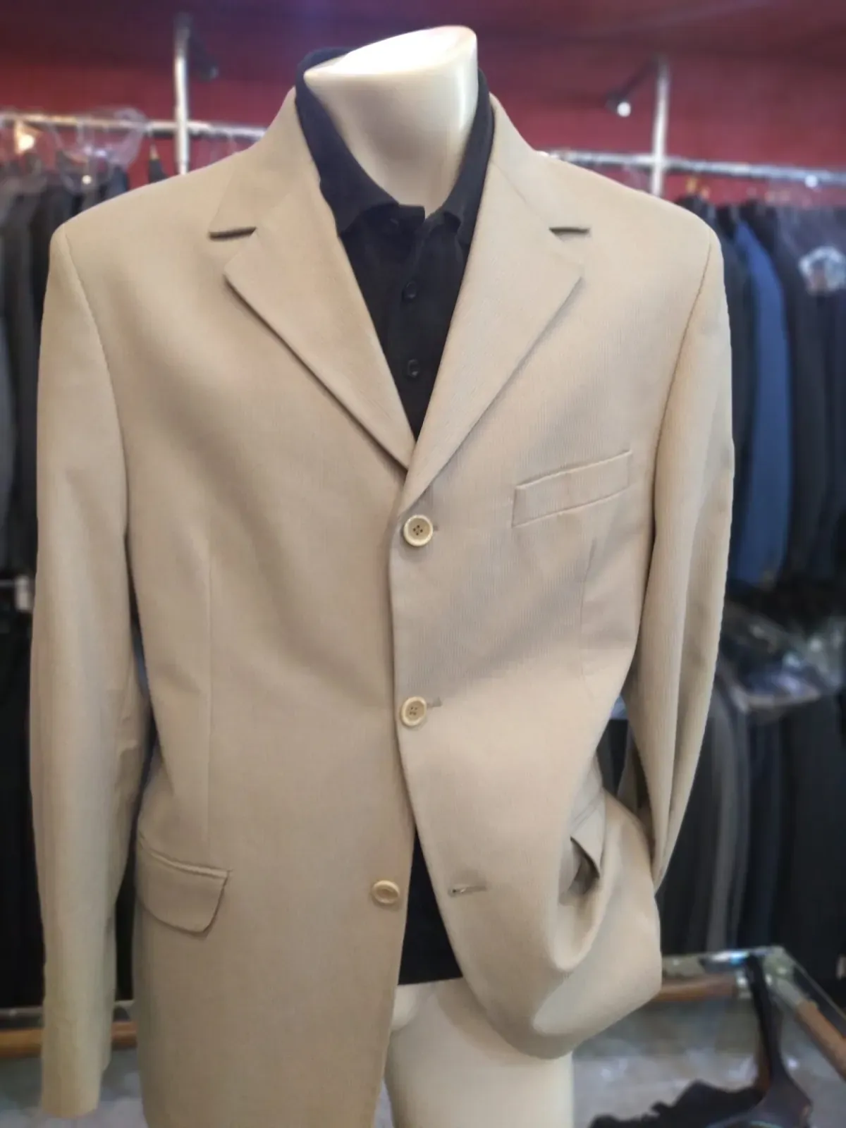 Americana beige de cuatro botones, vista 3