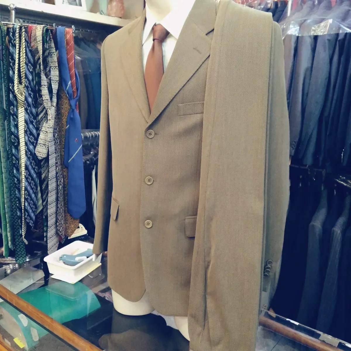 Traje de lana en beige oscuro, vista 4